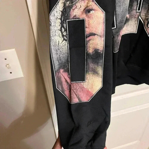 Grunge Rockstar Biblical Hoodie - Picture 7 of 8